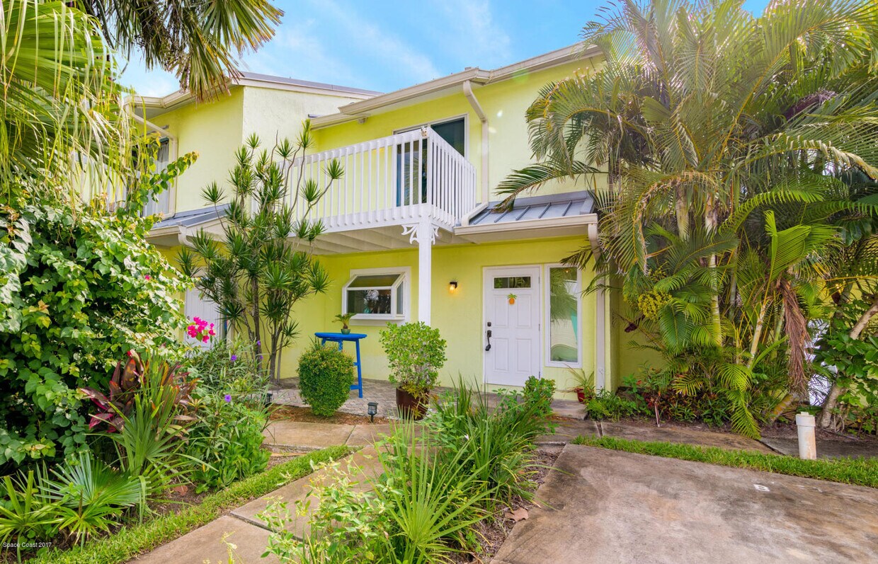 200 3rd Ave, Melbourne Beach, FL 32951 Townhome Rentals in Melbourne Beach FL