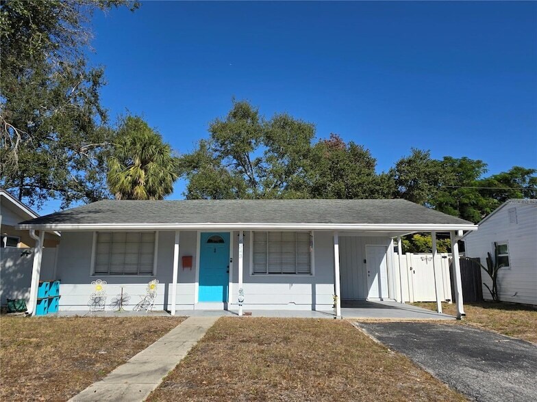 Foto principal - 6343 5th Ave S