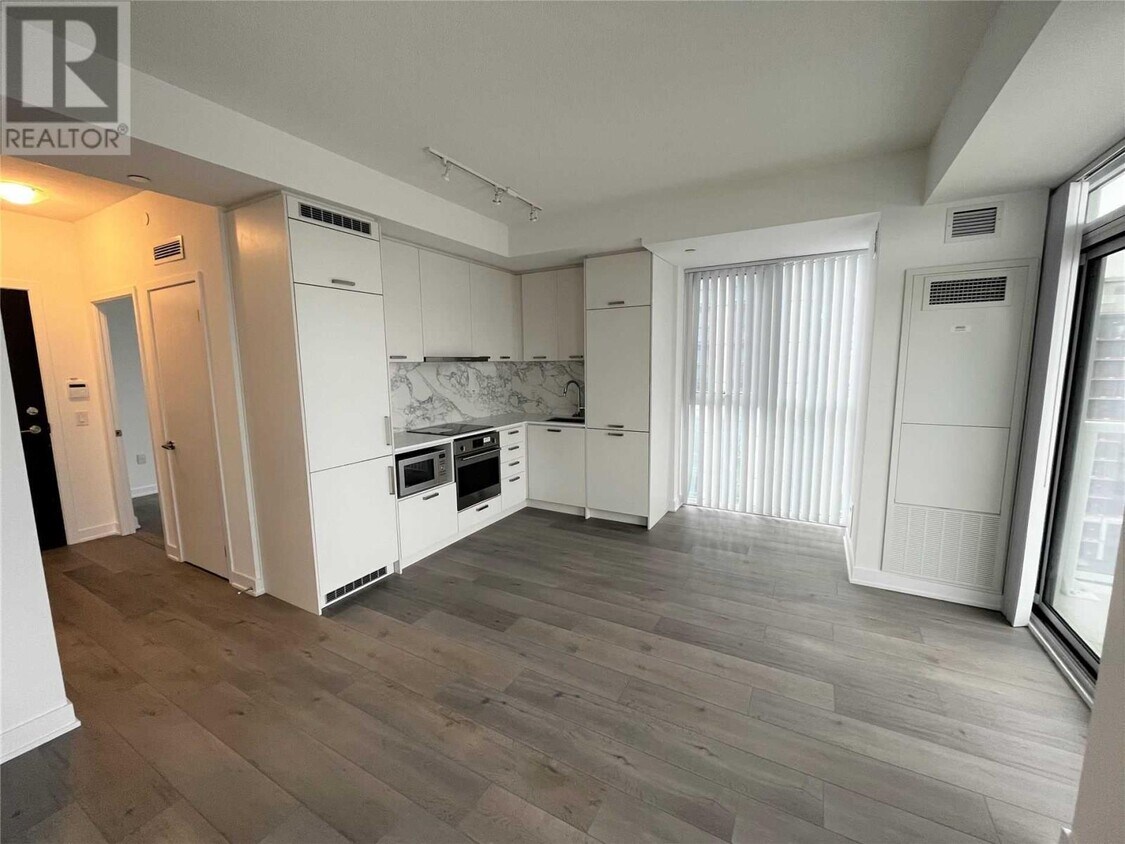 10 Honeycrisp Cres, Vaughan, ON L4K 0M7 House for Rent in Vaughan, ON