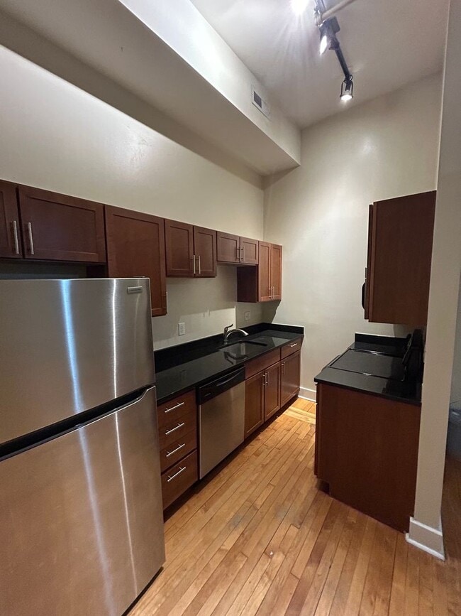 Interior Photo - Mortons Apartments