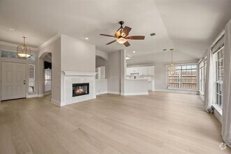 Building Photo - 1317 Gatewood Dr