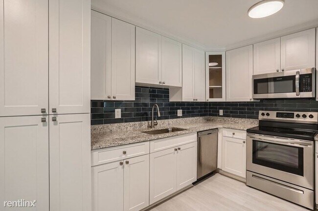 Foto del edificio - 3 br, 1 bath House - 1829 West Drive