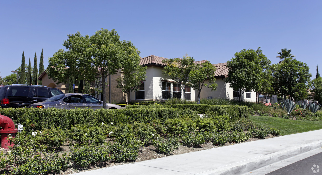 Primary Photo - Gardens at Sierra (55+ Senior Community)