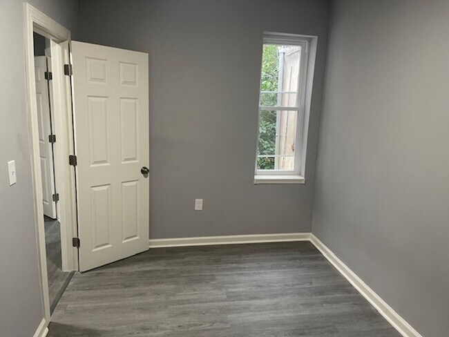 Building Photo - Anika Homes 3 Bedroom