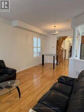 Building Photo - 49 Everingham Cir
