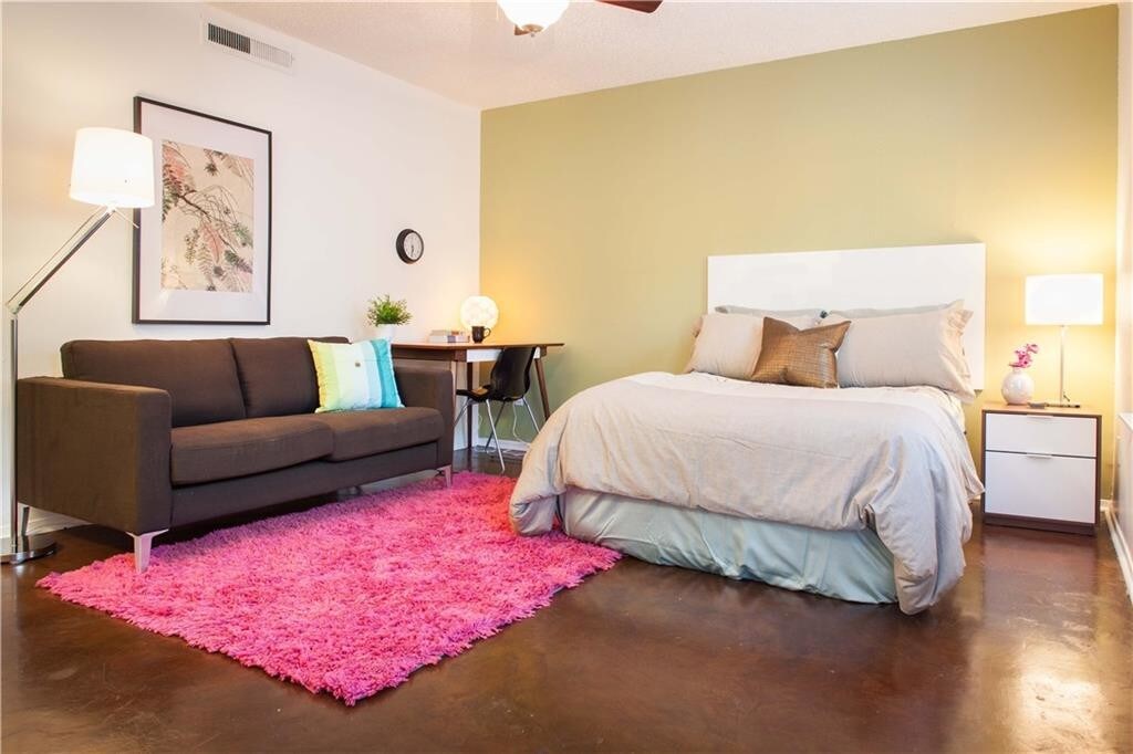 Foto principal - 808 Winflo Dr