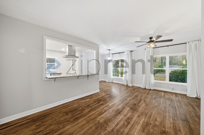 Building Photo - 1788 Broadwell St SW