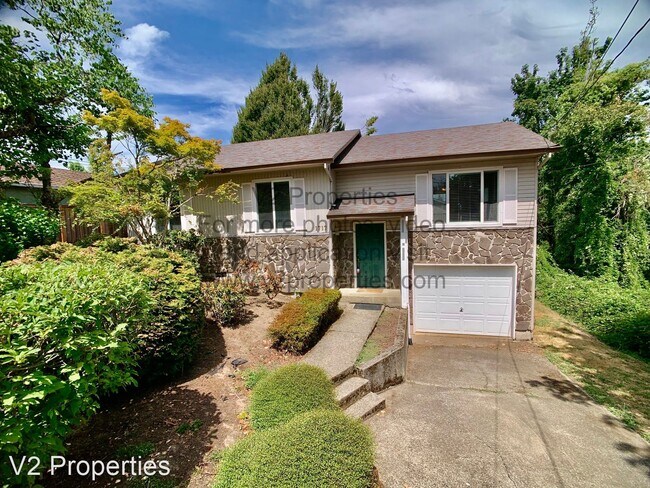 Building Photo - 3 br, 1.5 bath House - 1717 9th St