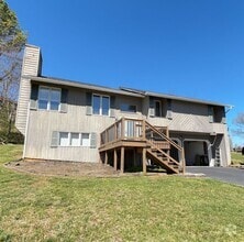 Building Photo - 5 Gatewood Dr