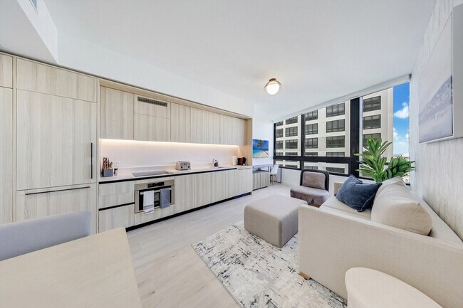 Foto del edificio - 350 N Miami Ave