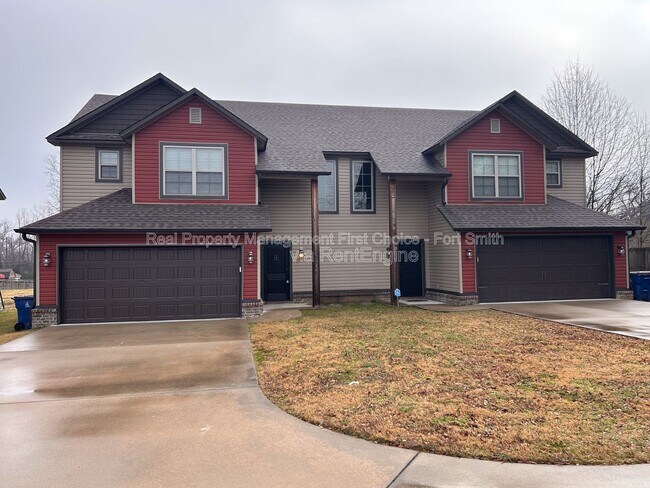 Foto del edificio - 446 N Albert Pike Ave