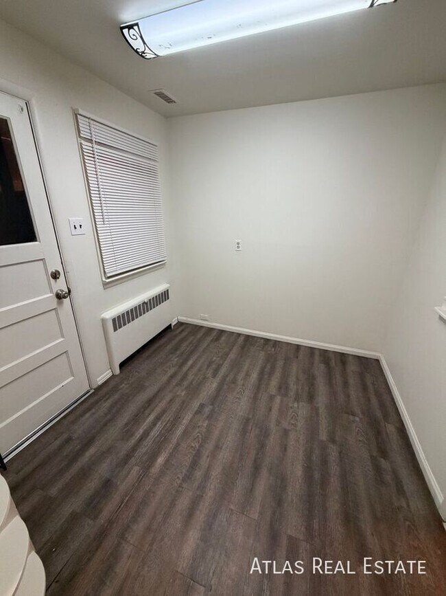 Foto del edificio - 5110 S Pearl St