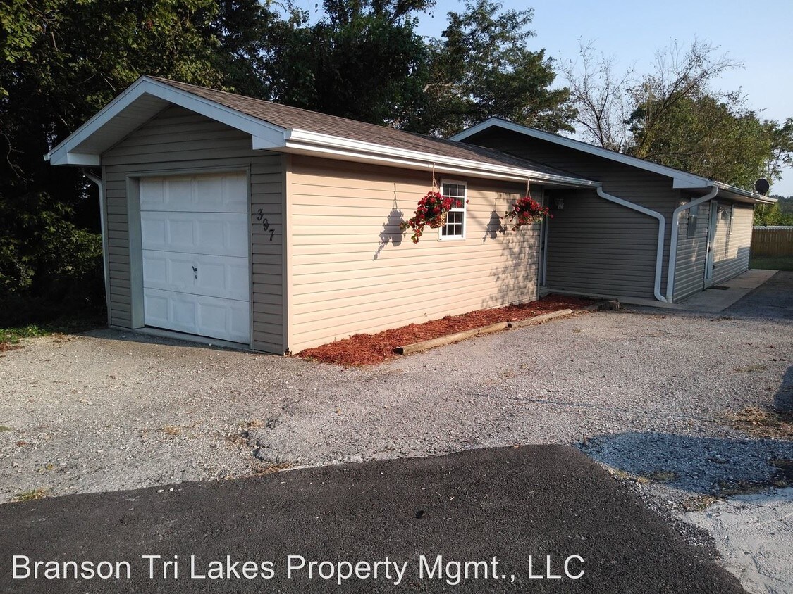 Primary Photo - 3 br, 1.5 bath House - 397 1st Street