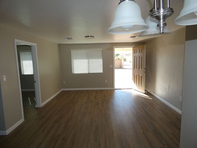 Building Photo - Welcome to Your New Home!