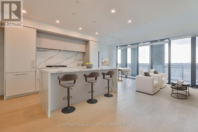 Photo du bâtiment - 1 Hillsdale Ave W