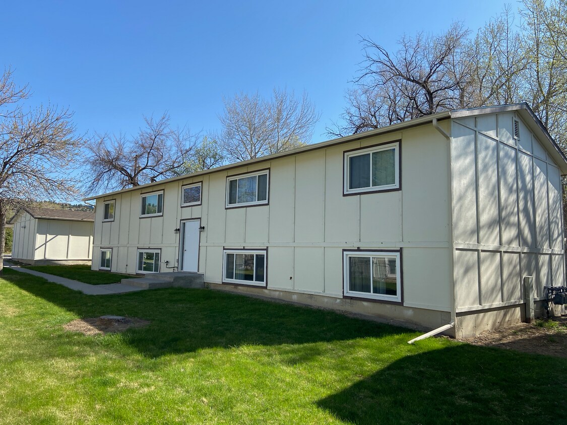 Building Photo - 3042 Boulder Ave