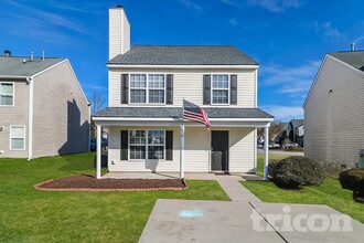 Building Photo - 2512 Landale Ct