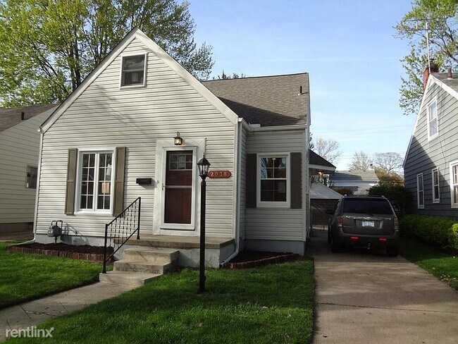 Building Photo - 3 br, 2 bath House - 2038 Brys Dr