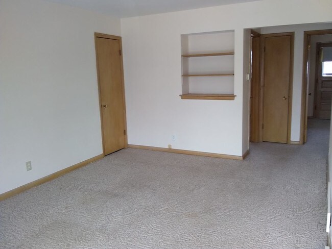 Building Photo - 6730 W Warnimont Ave