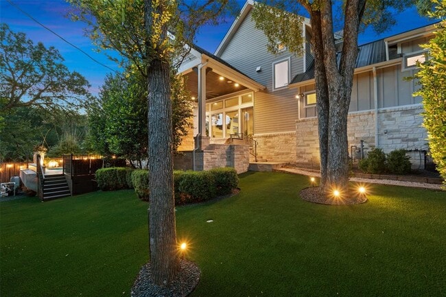 Foto del edificio - 1002 Meriden Ln