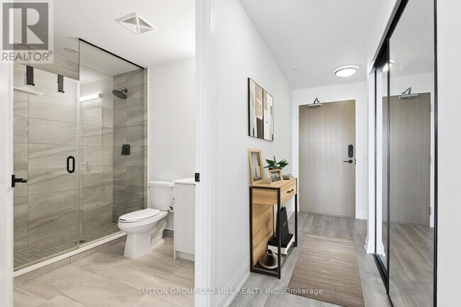 Photo du bâtiment - 607-2369 DANFORTH Ave