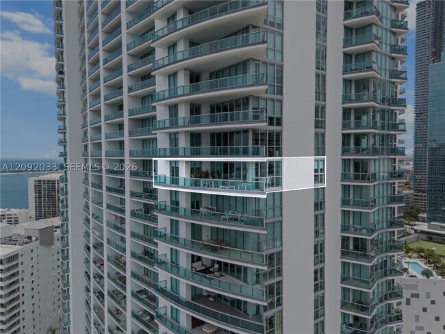 Foto del edificio - 1331 Brickell Bay Dr