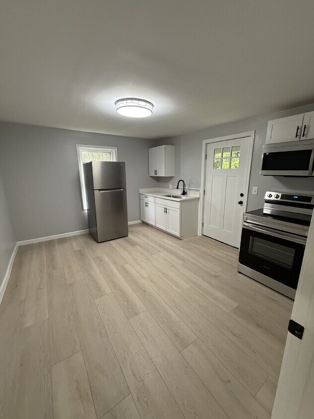 Foto principal - 2 bedrooms in the heart of Dearington