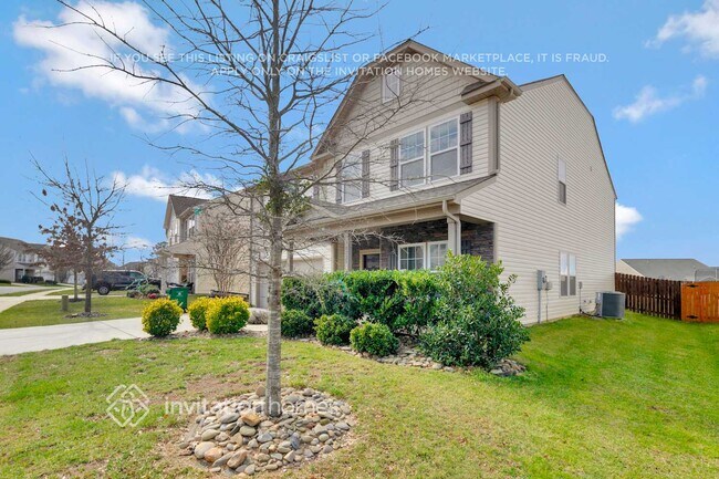 Foto del edificio - 10225 Snowbell Ct