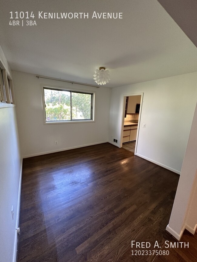 Building Photo - 4 Bedroom Home Available in Garrett Park -...