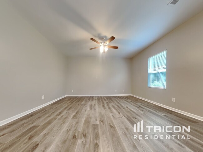 Building Photo - 105 Sinclair Way Monroe GA