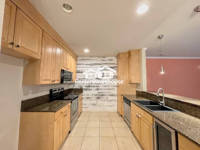 Foto del edificio - 1135 Arlynn Ln