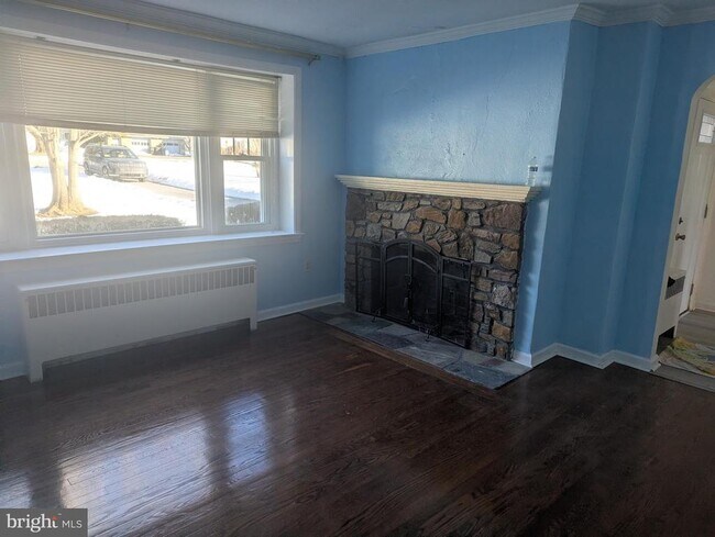 Foto del edificio - 1330 Park Ave