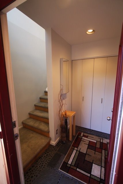 Foto del edificio - Gorgeous 2 Bedroom Downtown Top Floor Condo!