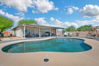 Building Photo - 7183 S Sand Dune Valley Dr