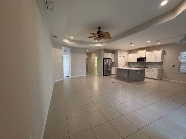 Foto del edificio - 276 Carlino Dr