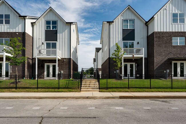Photo - 5675 Sofias Circle Townhome