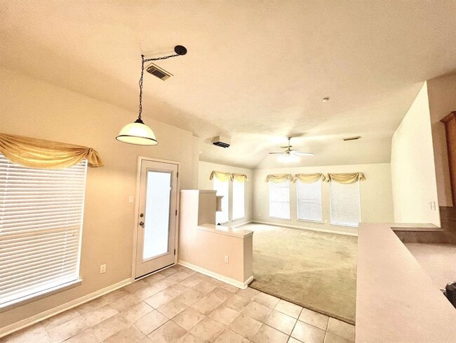 Building Photo - 8426 Kirkbrook Dr