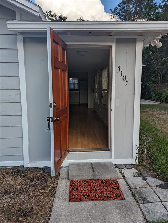 Primary Photo - 3105 S Crystal Lake Dr