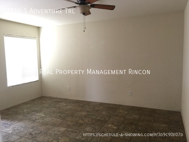Foto del edificio - COMING SOON!! Wonderful 3bed/2bath minutes...