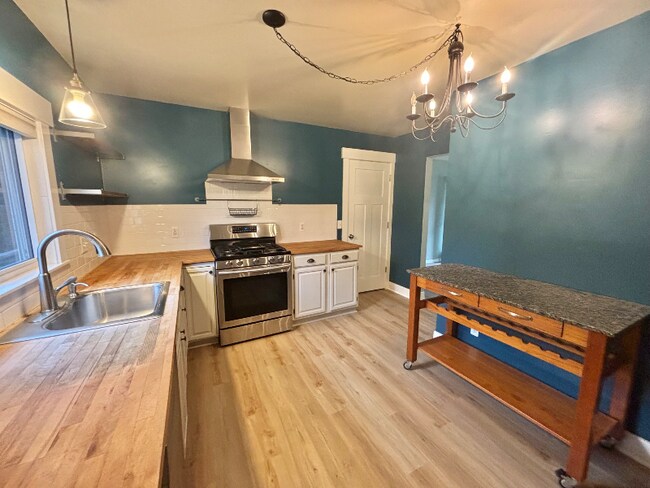 Foto del edificio - 1473 Greenbrier Dr