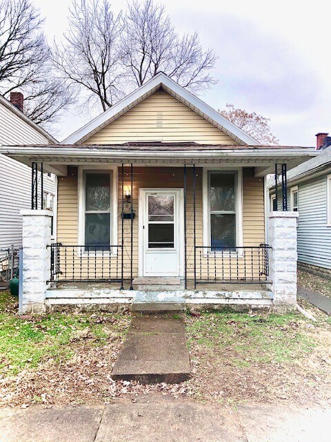 Primary Photo - 1501 E Indiana St