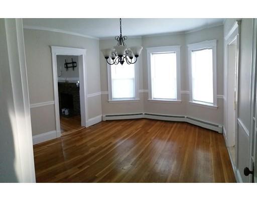 Building Photo - 2-4 Clyde Rd