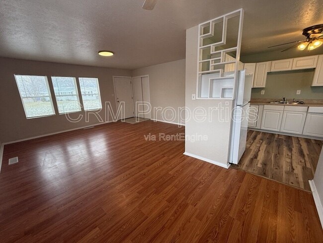 Building Photo - 5209 Mohawk Dr