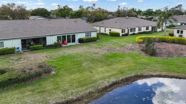 Foto del edificio - 1415 Langley Dr