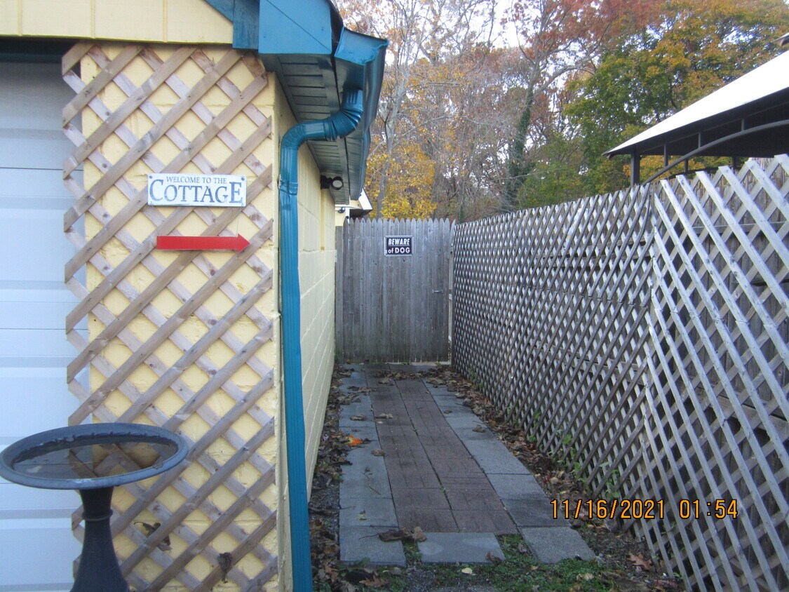 Primary Photo - 144 Dare Rd