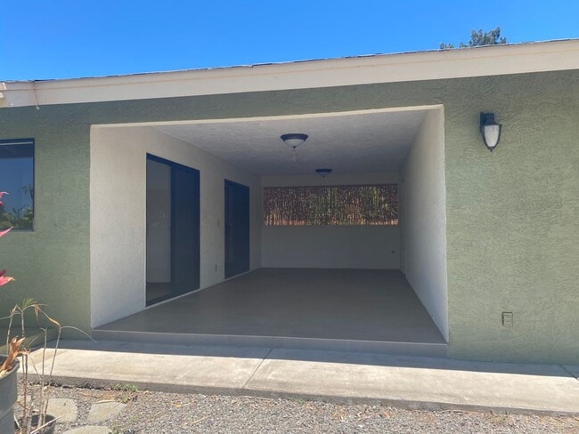 Building Photo - Spacious 3-Bedroom Home with Garage, Lanai...
