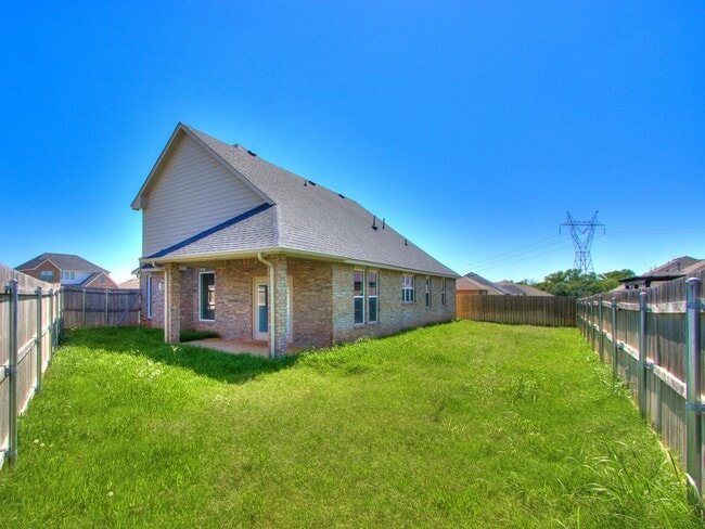 Building Photo - 6271 NW 178th Cir