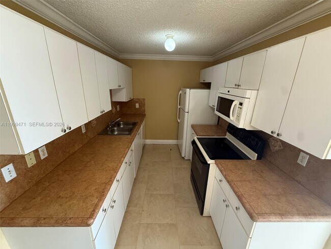 Building Photo - 12787 SW 257th St