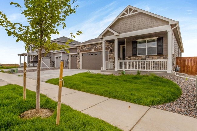 Building Photo - 4-Bedroom Ranch Home in Raindance Resort C...