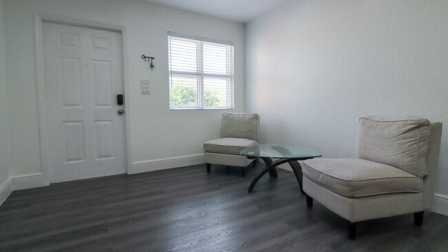Foto del edificio - 15330 SW 134th Pl